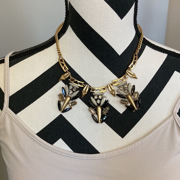 J. Crew Jewelry - J. Crew Statement Necklace